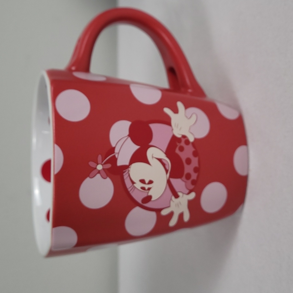 Disney Parks polka dot Minnie Mouse Coffee Cup